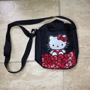Cute Hello Kitty Bag perfect for amusement parks